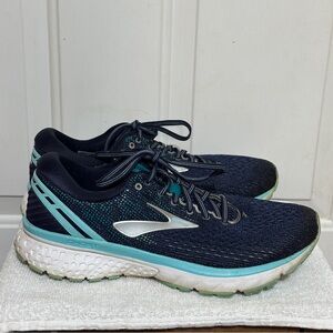 Brooks Ghost 11 Women‎ Blue Running Sneakers Size 10